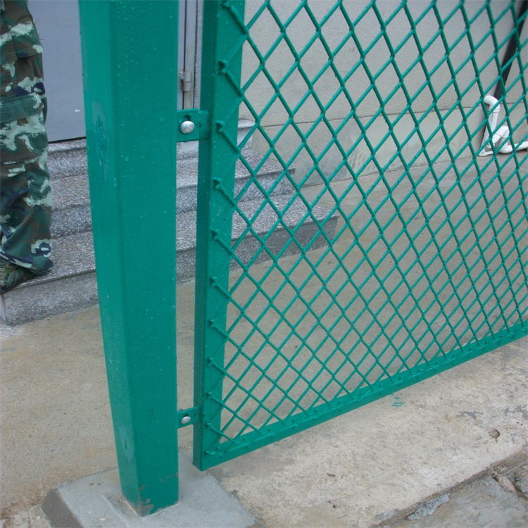 寧夏鋼板網(wǎng)圍欄